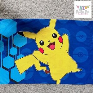 Pokemon‎ Pillowcase, blue and yellow